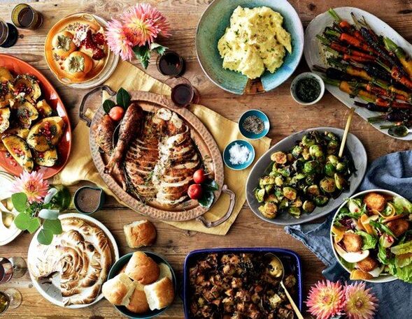 uma variedade de alimentos para parasitas no corpo